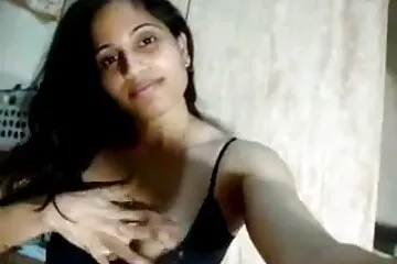अपने मुर्गा एक चट्टान की तरह है, बीएफ सेक्सी मूवी ठोस और बड़ा