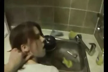 पता चला है आप नृत्य अंग्रेजी बीएफ मूवी कर सकते हैं पर अपने लंड